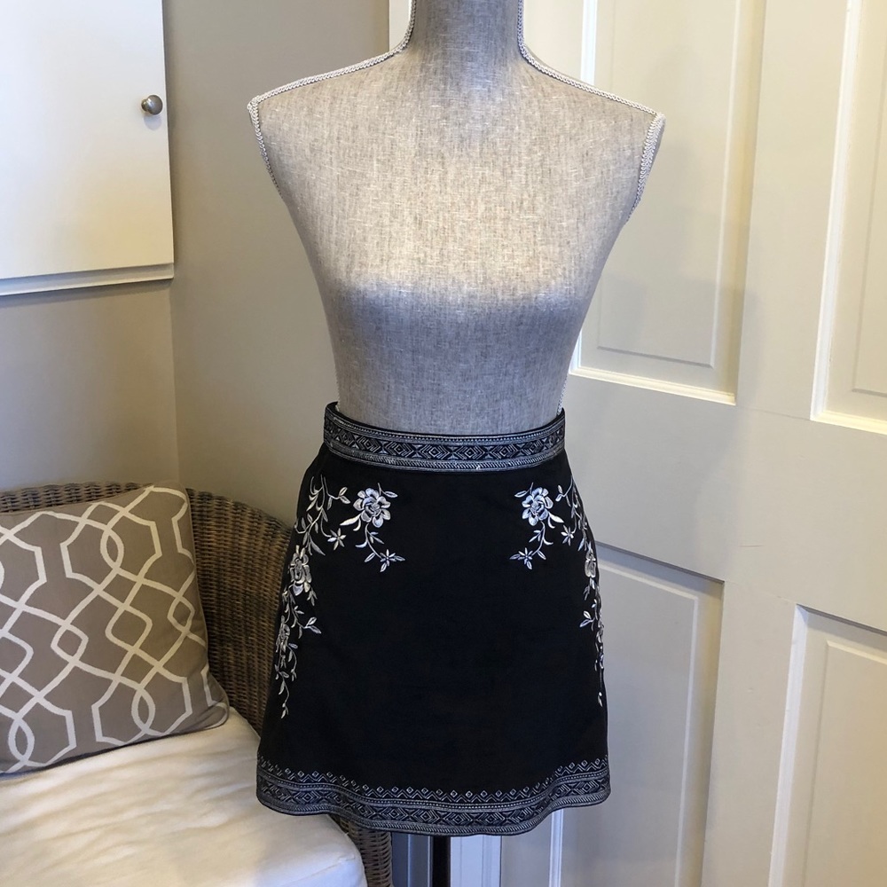 Forever 21 Suede Black Floral Embroidered Skirt